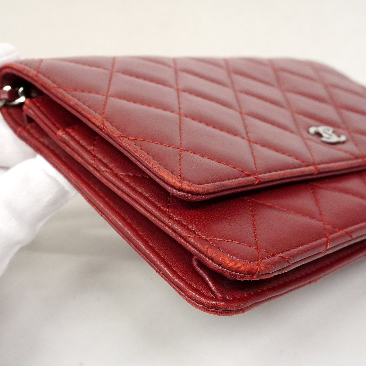 【6ie6484】シャネル ショルダーウォレット マトラッセ チェーンショルダー ラムスキン ボルドー シルバー金具【中古】レディース