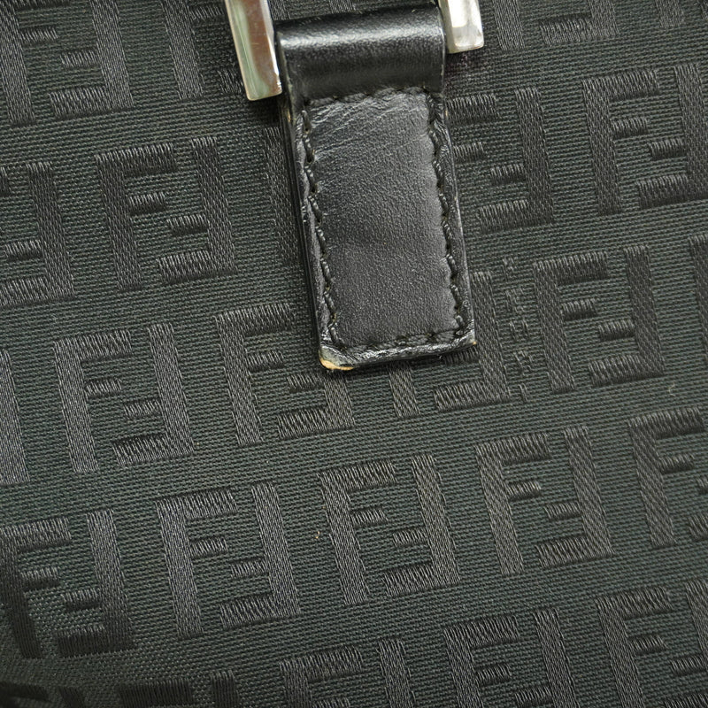 【6ie6537】フェンディ ハンドバッグ ズッキーノ ナイロンキャンバス ブラック シルバー金具【中古】レディース