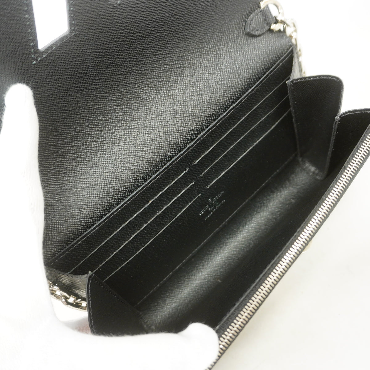 【6ie6563】ルイヴィトン ショルダーウォレット エピ ポルトフォイユツイストチェーン M62038 ブラック【中古】レディース