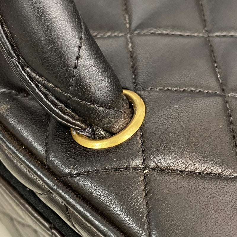 【6ie6581】シャネル バニティバッグ マトラッセ ラムスキン ブラック ゴールド金具【中古】レディース