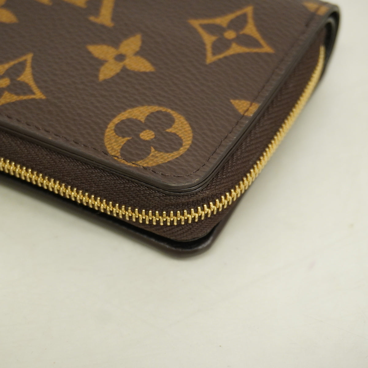 【6ie6598】ルイヴィトン 財布 モノグラム・リバース ポルトフォイユルー M81461 ブラウン【中古】レディース