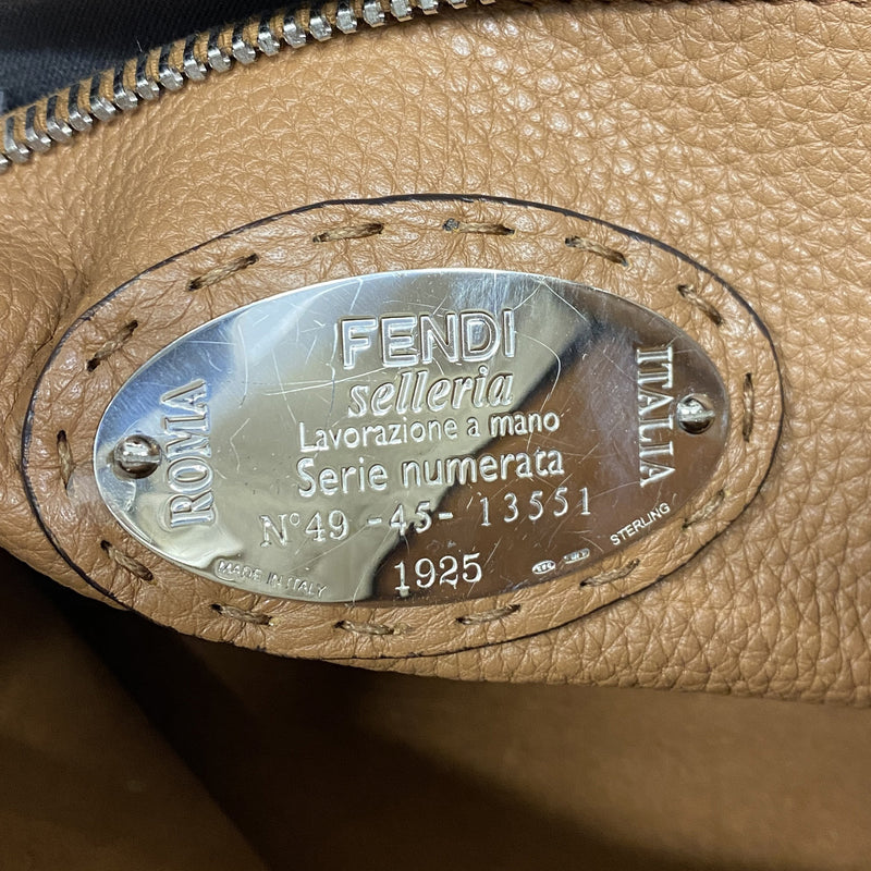 【6ie6633】フェンディ ハンドバッグ セレリア ピーカブー レザー ベージュ シルバー金具 2wayバッグ【中古】レディース