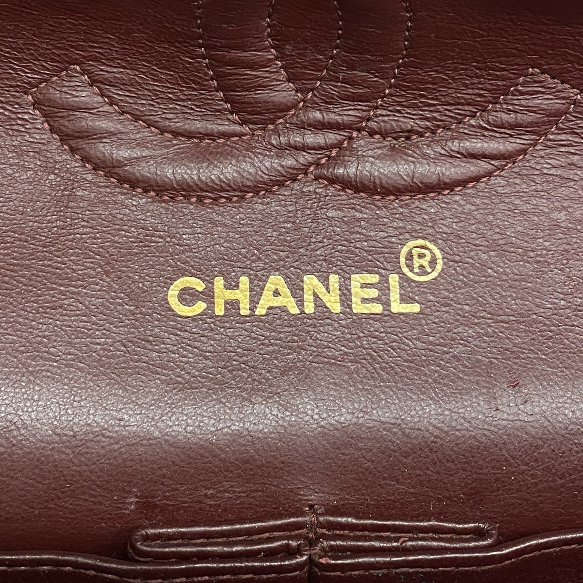 【6ie6635】シャネル ショルダーバッグ マトラッセ Wフラップ Wチェーン ラムスキン ブラック ゴールド金具【中古】レディース