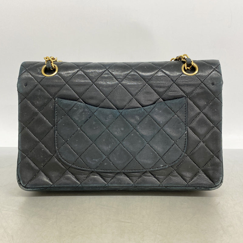 【6ie6635】シャネル ショルダーバッグ マトラッセ Wフラップ Wチェーン ラムスキン ブラック ゴールド金具【中古】レディース