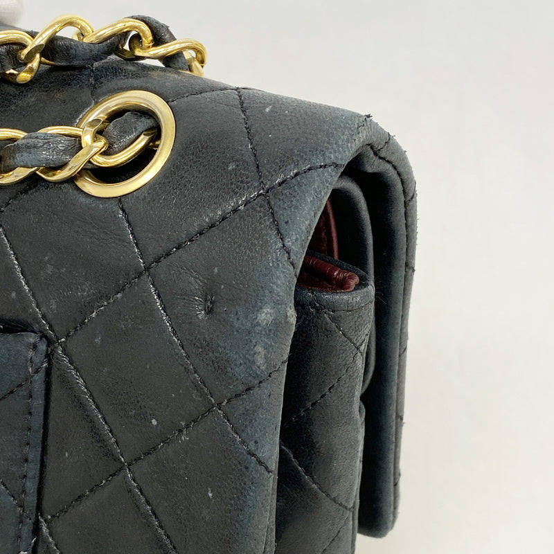 【6ie6635】シャネル ショルダーバッグ マトラッセ Wフラップ Wチェーン ラムスキン ブラック ゴールド金具【中古】レディース