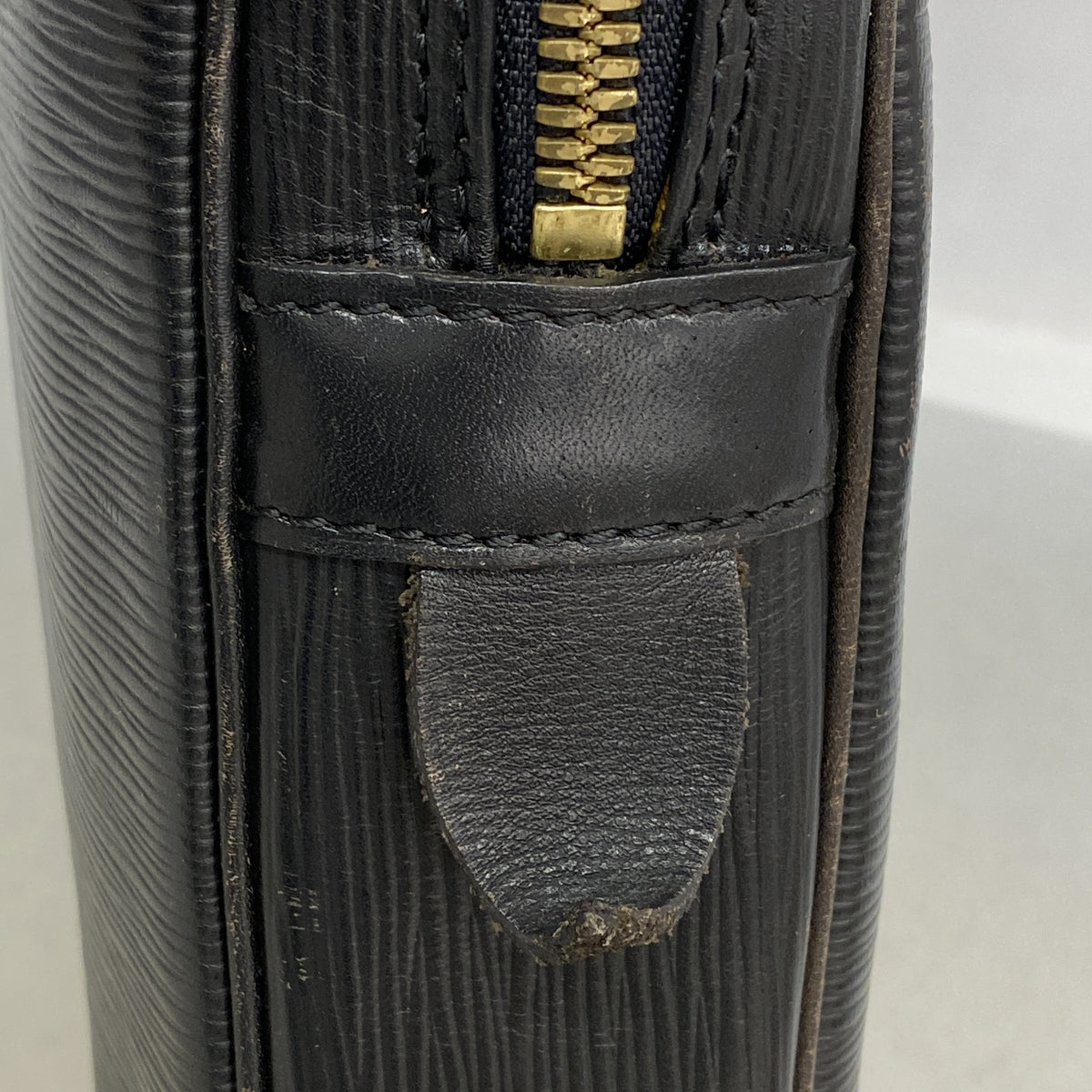 【6ie6639】ルイヴィトン ブリーフケース エピ ポルトドキュマンヴォワヤージュ M54472 ノワール【中古】メンズ