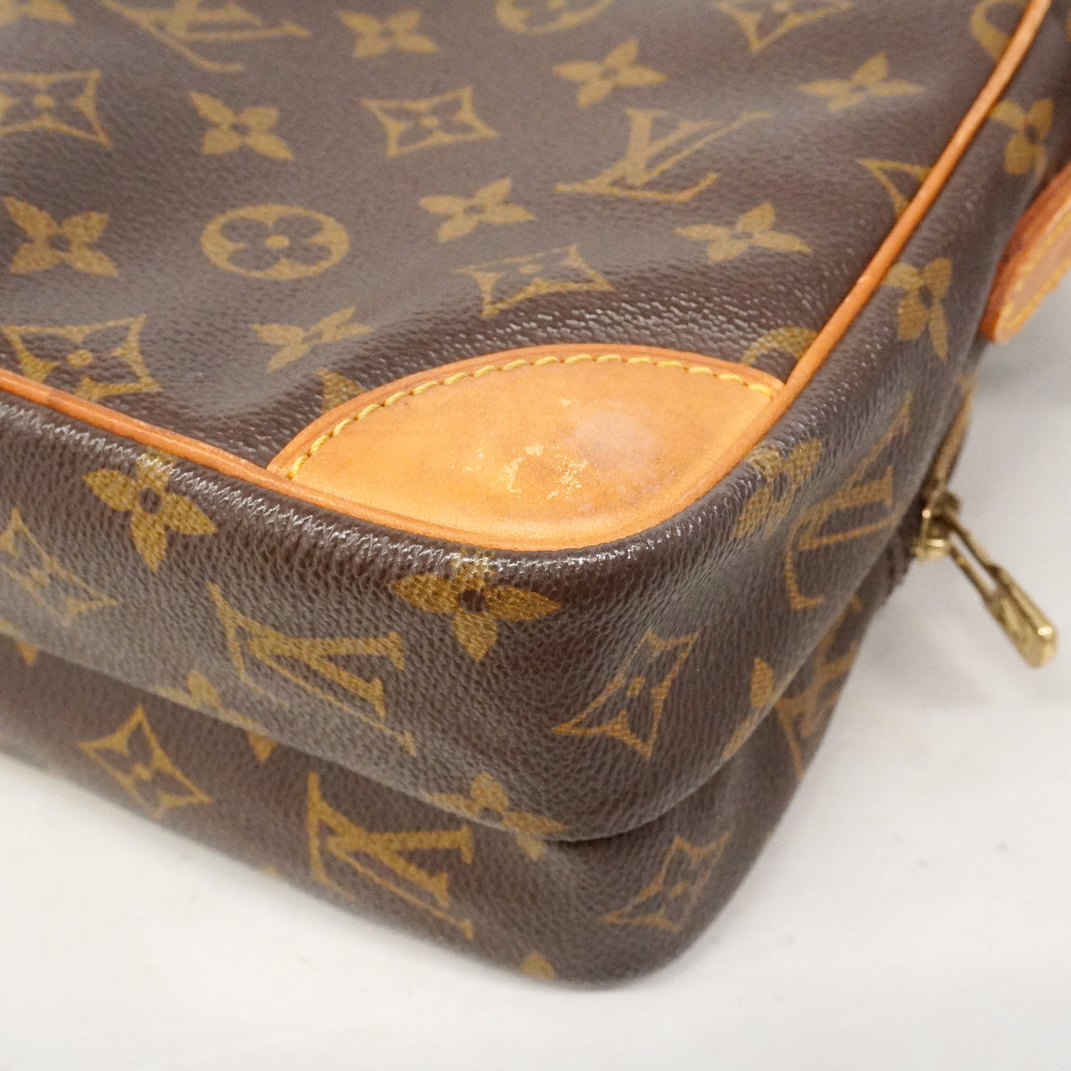 【6ie6662】ルイヴィトン ショルダーバッグ モノグラム アマゾン M45236 ブラウン【中古】レディース