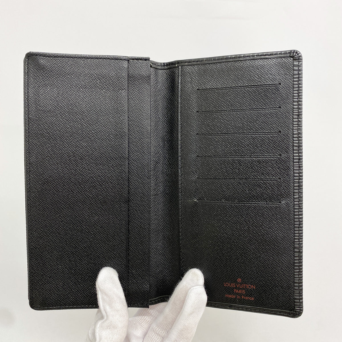 【6ie6695】ルイヴィトン 長札入れ エピ ポルトカルトクレディ円 M63212 ノワール【中古】メンズ