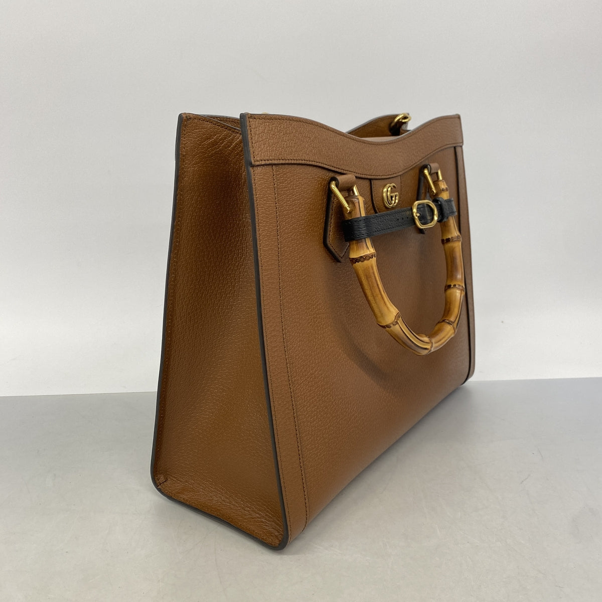 【6ie6700】グッチ トートバッグ ダイアナ 678842 レザー ブラウン ゴールド金具 2wayバッグ【中古】レディース