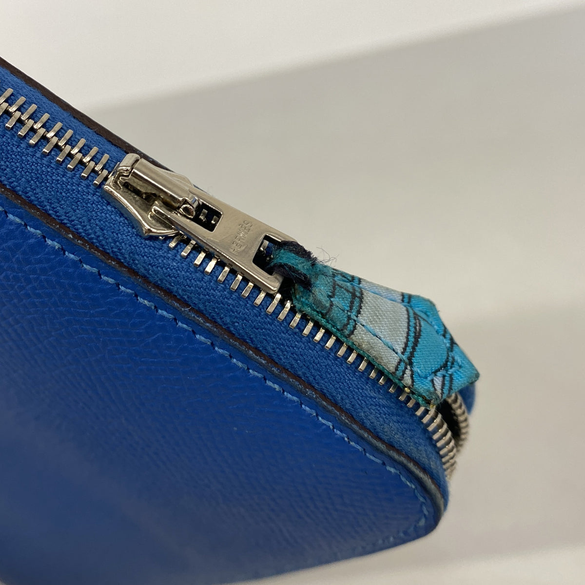 【6ie6716】エルメス 長財布 アザップロングシルクイン ヴォーエプソン ブルーザンジバル シルバー金具 □Q刻印【中古】メンズ レディース ユニセックス