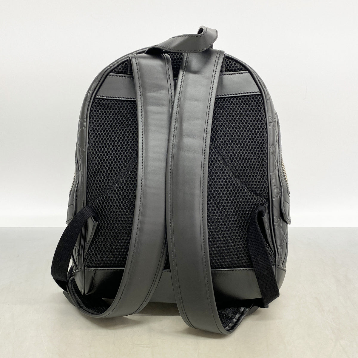 【6ie6720】グッチ リュック・デイパック グッチシマ 450967 レザー ブラック シルバー金具【中古】レディース