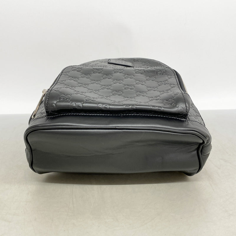 【6ie6720】グッチ リュック・デイパック グッチシマ 450967 レザー ブラック シルバー金具【中古】レディース