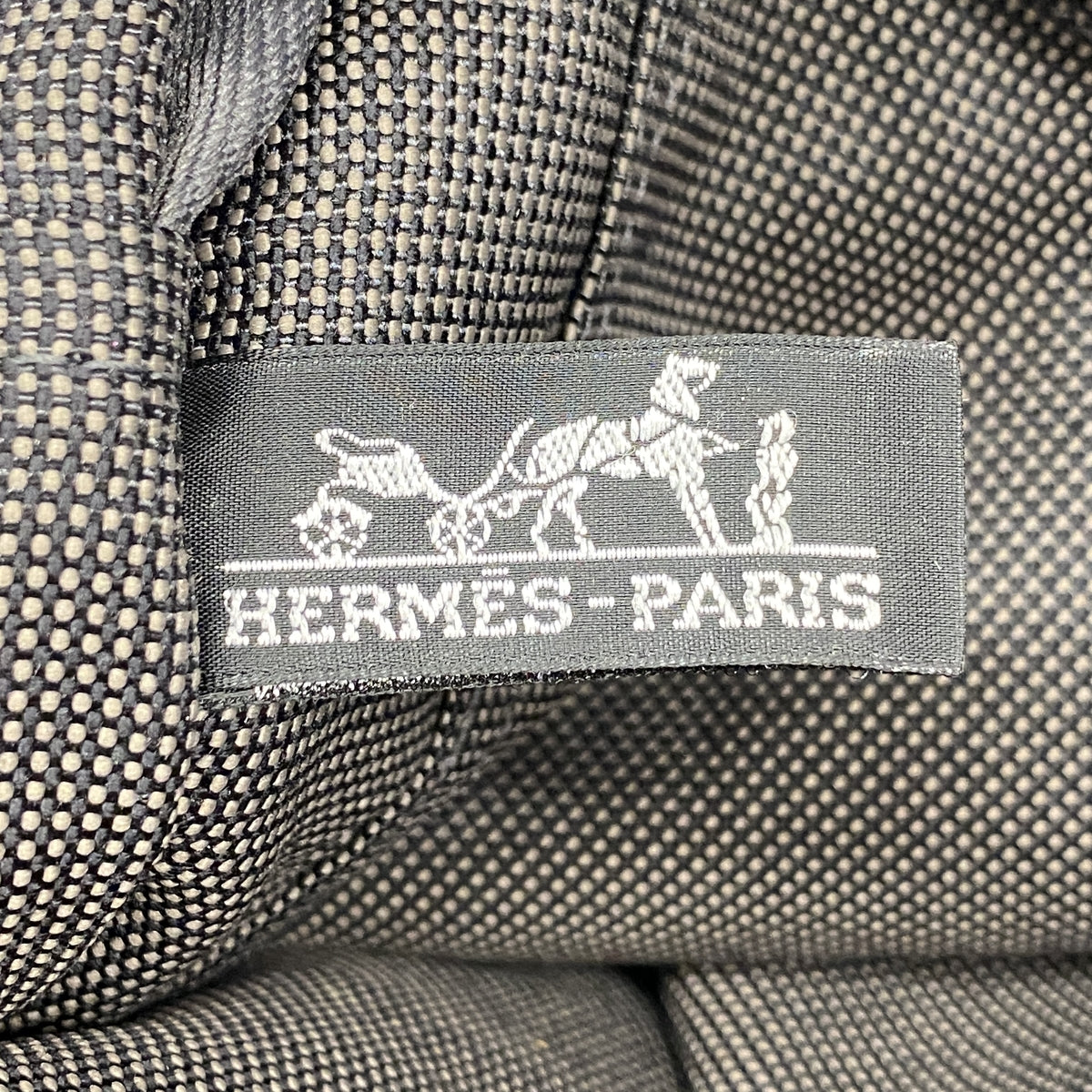 【6ie6729】エルメス トートバッグ エールラインMM ナイロン グレー シルバー金具【中古】メンズ レディース ユニセックス