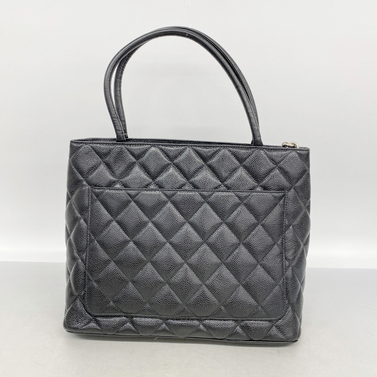 【6ie6730】シャネル トートバッグ 復刻トート キャビアスキン ブラック シルバー金具【中古】レディース