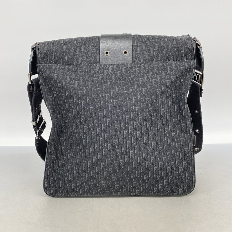 【6ie6739】クリスチャンディオール ショルダーバッグ トロッター ナイロンキャンバス ブラック シルバー金具【中古】レディース
