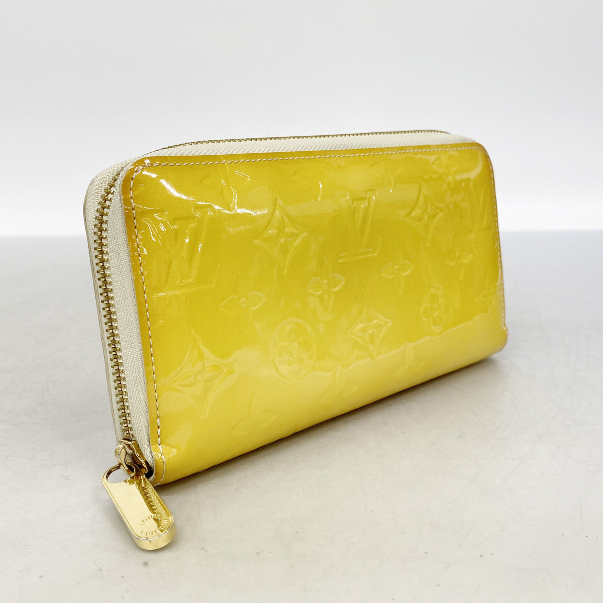【6ie6745】ルイヴィトン 長財布 ヴェルニ ジッピーウォレット M91459 ブロンコライユ【中古】レディース