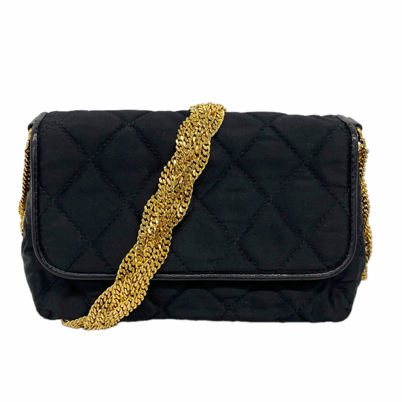 【6ie6755】シャネル ショルダーバッグ マトラッセ チェーンショルダー ナイロン ブラック ゴールド金具【中古】レディース