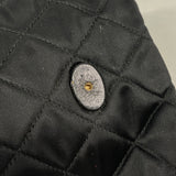 【6ie6755】シャネル ショルダーバッグ マトラッセ チェーンショルダー ナイロン ブラック ゴールド金具【中古】レディース