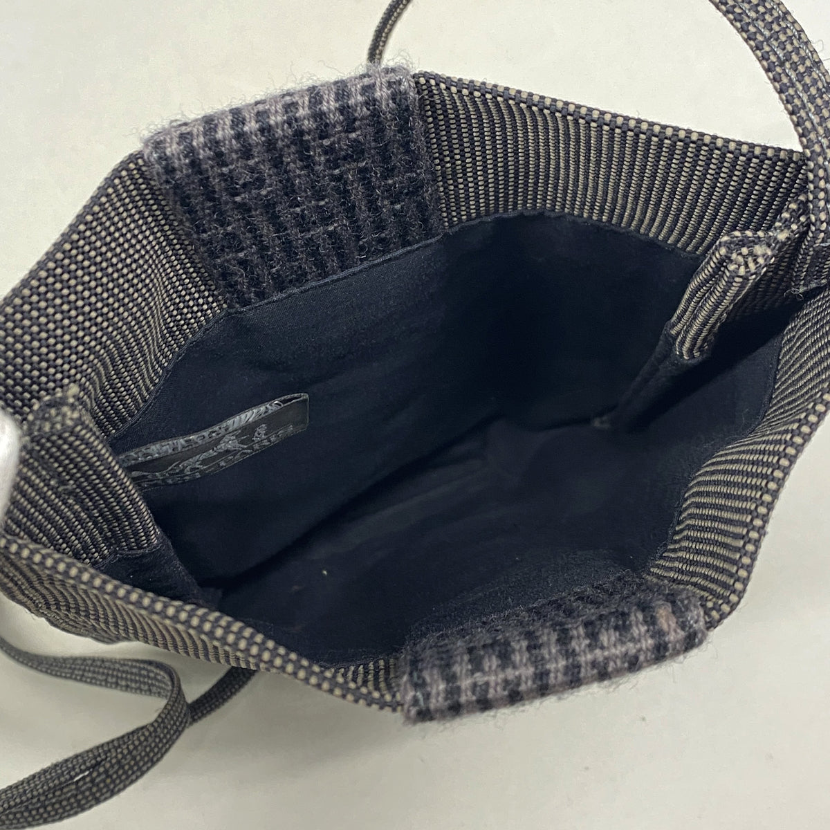 【6ie6756】エルメス ショルダーバッグ エールラインポシェット ナイロン グレー【中古】レディース