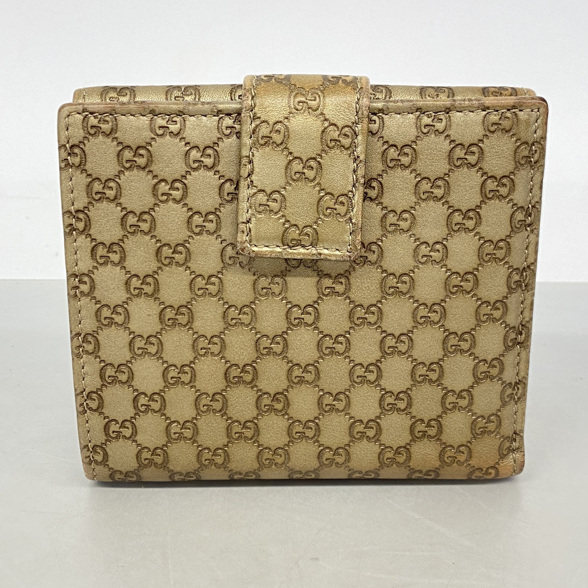 【6ie6758】グッチ 財布 マイクログッチシマ 257015 レザー ベージュ シャンパンゴールド金具【中古】レディース