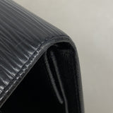 【6ie6766】ルイヴィトン 三つ折り長財布 エピ ポルトトレゾールインターナショナル M63382 ノワール【中古】レディース