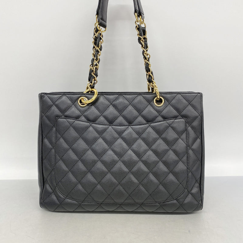 【6ie6779】シャネル チェーントート マトラッセ キャビアスキン ブラック ゴールド金具【中古】レディース
