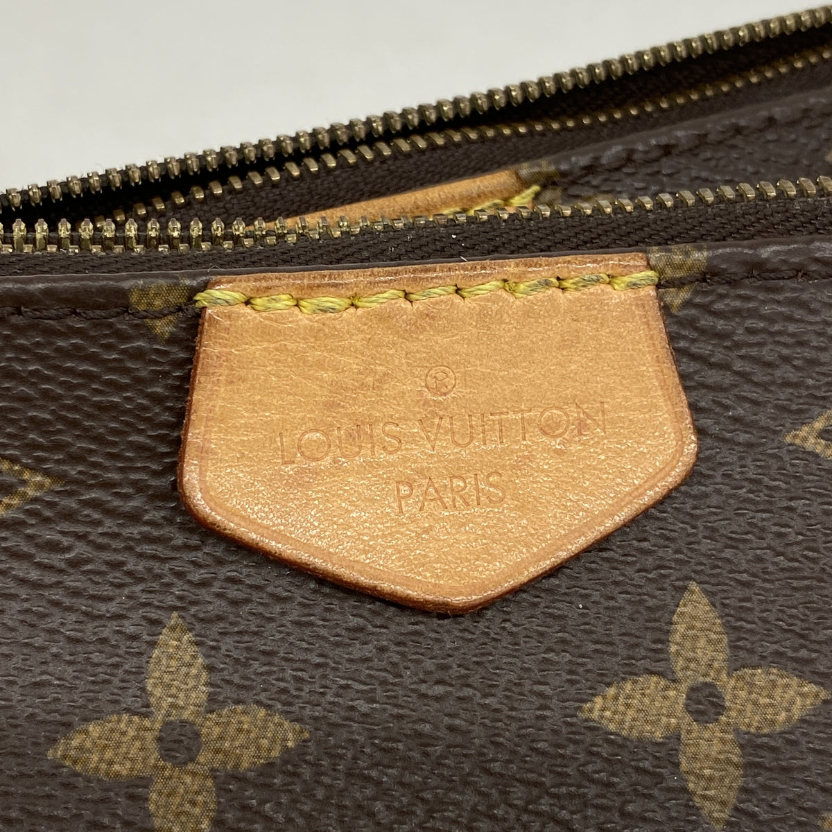 【6ie6783】ルイヴィトン ショルダーバッグ モノグラム ミュルティポシェットアクセソワール M44813 カーキ マロン 2wayバッグ【中古】レディース