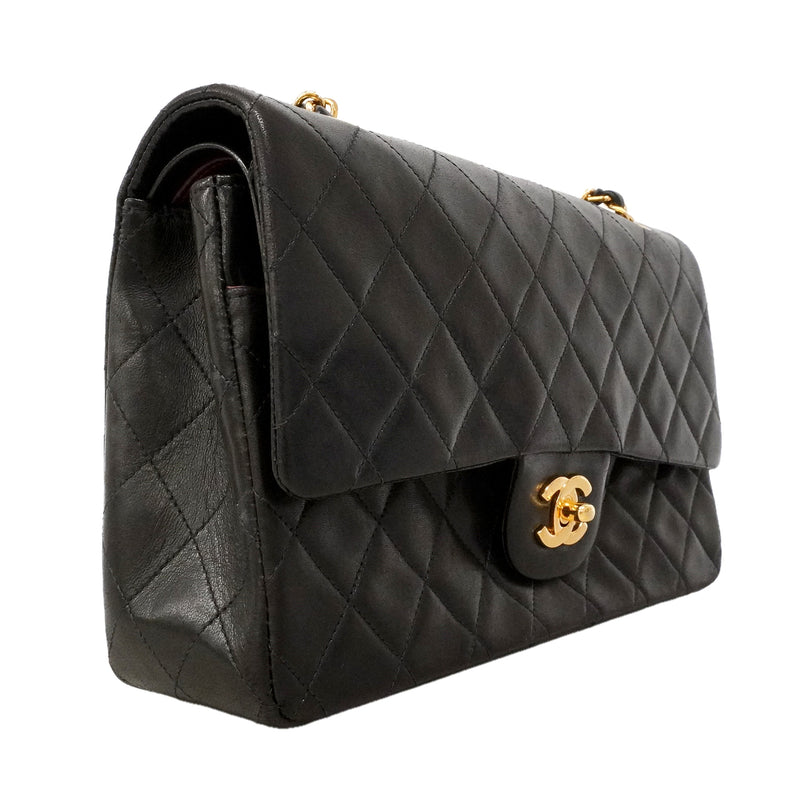 【6ie6789】シャネル ショルダーバッグ マトラッセ Wフラップ Wチェーン ラムスキン ブラック ゴールド金具【中古】レディース
