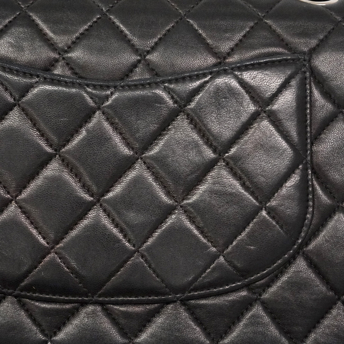 【6ie6790】シャネル ショルダーバッグ マトラッセ Wフラップ Wチェーン ラムスキン ブラック シルバー金具【中古】レディース