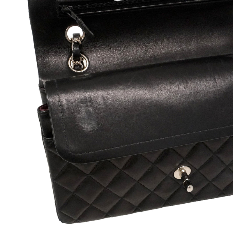 【6ie6790】シャネル ショルダーバッグ マトラッセ Wフラップ Wチェーン ラムスキン ブラック シルバー金具【中古】レディース