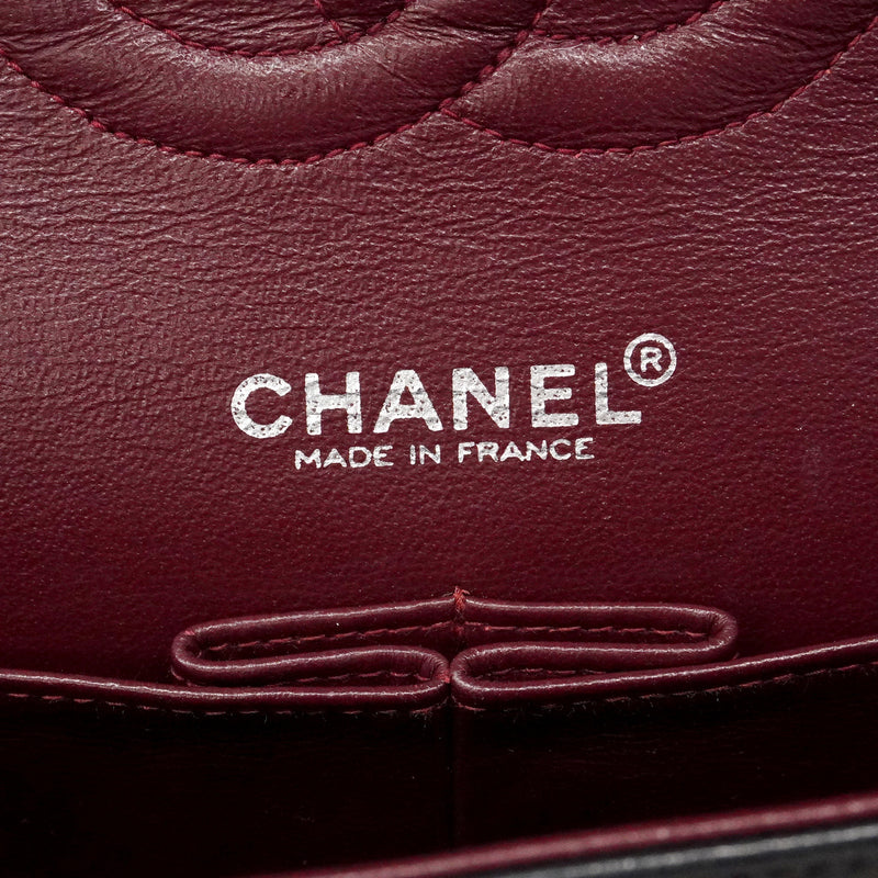【6ie6790】シャネル ショルダーバッグ マトラッセ Wフラップ Wチェーン ラムスキン ブラック シルバー金具【中古】レディース