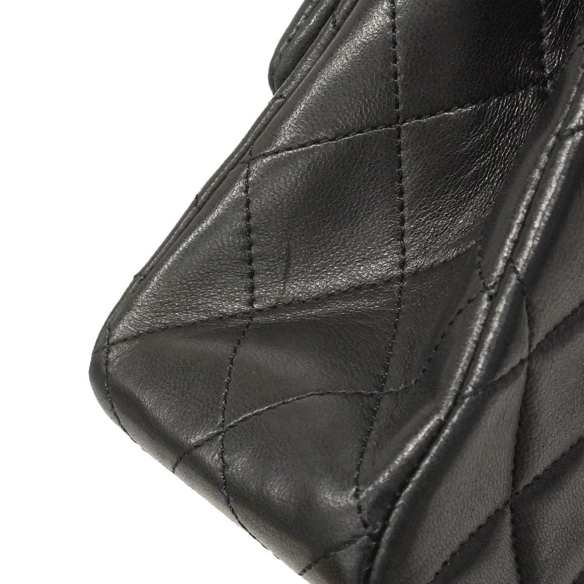 【6ie6815】シャネル ショルダーバッグ マトラッセ Wフラップ Wチェーン ラムスキン ブラック ゴールド金具【中古】レディース