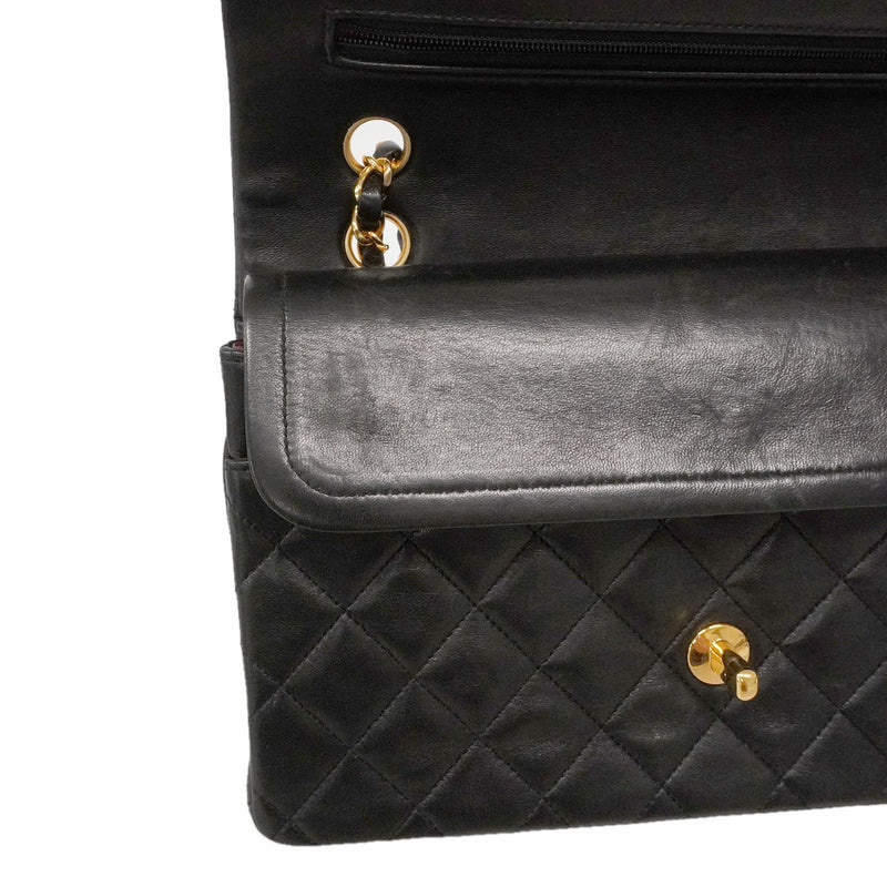 【6ie6815】シャネル ショルダーバッグ マトラッセ Wフラップ Wチェーン ラムスキン ブラック ゴールド金具【中古】レディース