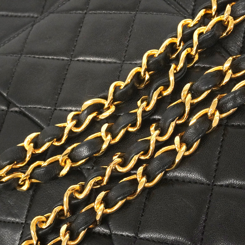 【6ie6815】シャネル ショルダーバッグ マトラッセ Wフラップ Wチェーン ラムスキン ブラック ゴールド金具【中古】レディース