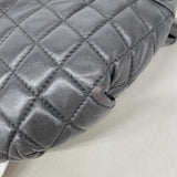 【6ie6834】シャネル ウエストバッグ マトラッセ ラムスキン ブラック シルバー金具【中古】レディース