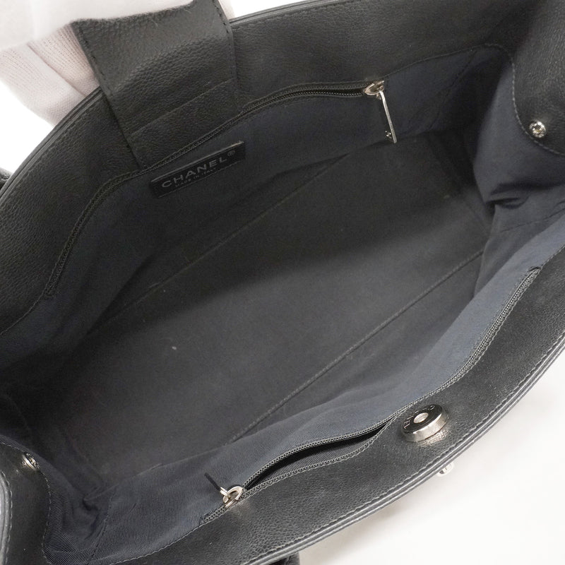 【6ie6852】シャネル トートバッグ エグゼクティブ キャビアスキン ブラック シルバー金具【中古】レディース