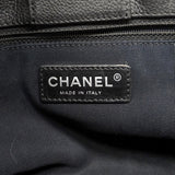 【6ie6852】シャネル トートバッグ エグゼクティブ キャビアスキン ブラック シルバー金具【中古】レディース
