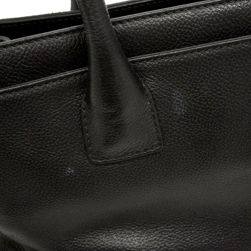 【6ie6852】シャネル トートバッグ エグゼクティブ キャビアスキン ブラック シルバー金具【中古】レディース