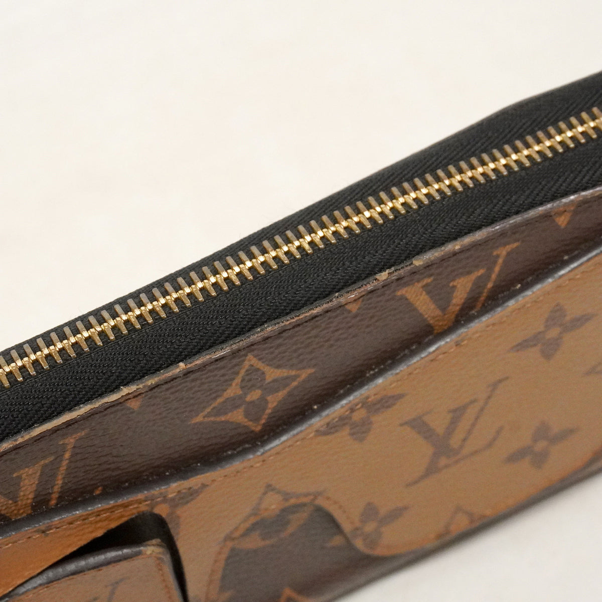 【6ie6859】ルイヴィトン 長財布 モノグラム・リバース ジッピーシャディ M68796 ブラウン【中古】レディース