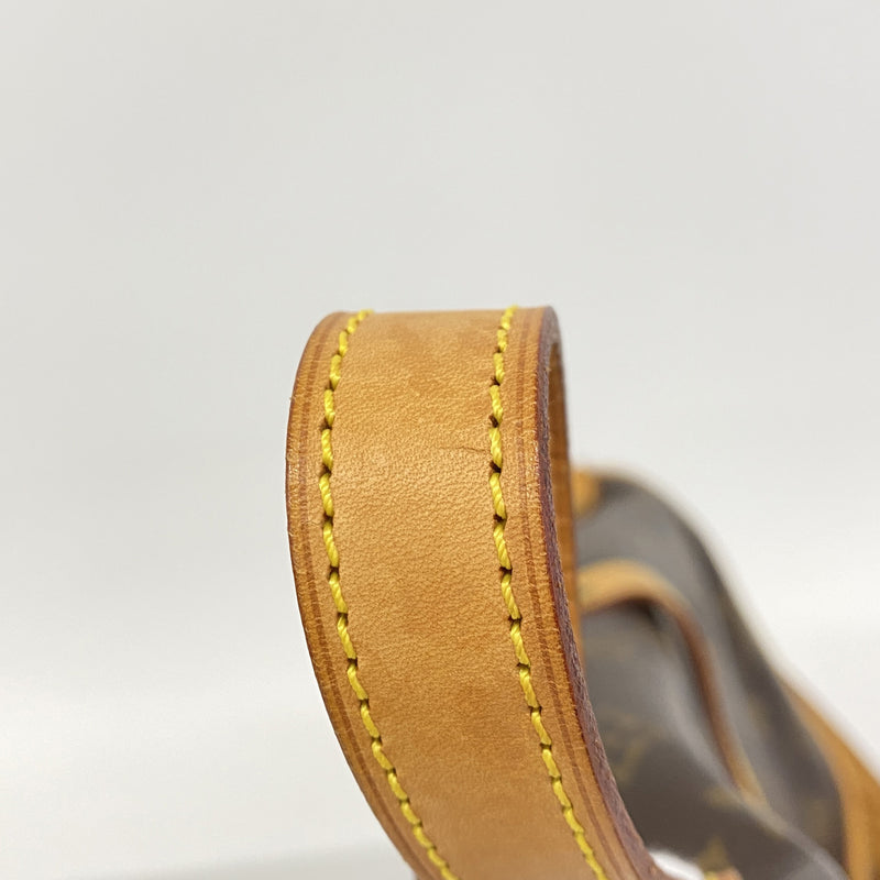 【6ie6886-h】ルイヴィトン ショルダーバッグ モノグラム ソミュール30 M42256 ブラウン【中古】レディース