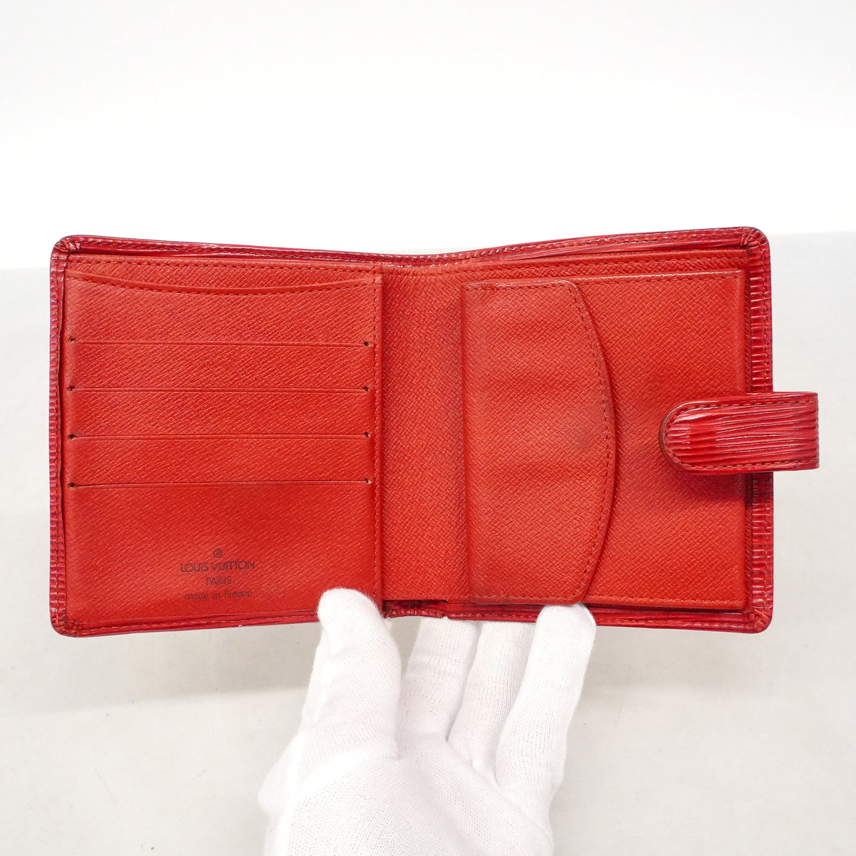 【6ie6905】ルイヴィトン 財布 エピ ポルトビエコンパクト M63557 カスティリアンレッド【中古】レディース
