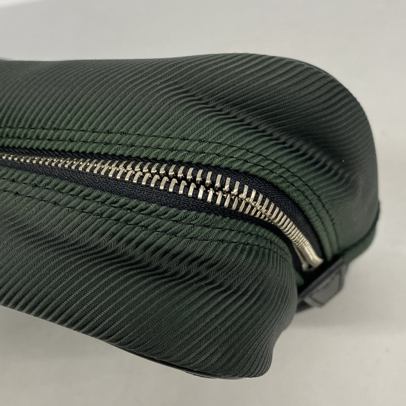 【6ie6913】ルイヴィトン クラッチバッグ タイガ パラナ M30752 アルドワーズ 【中古】メンズ