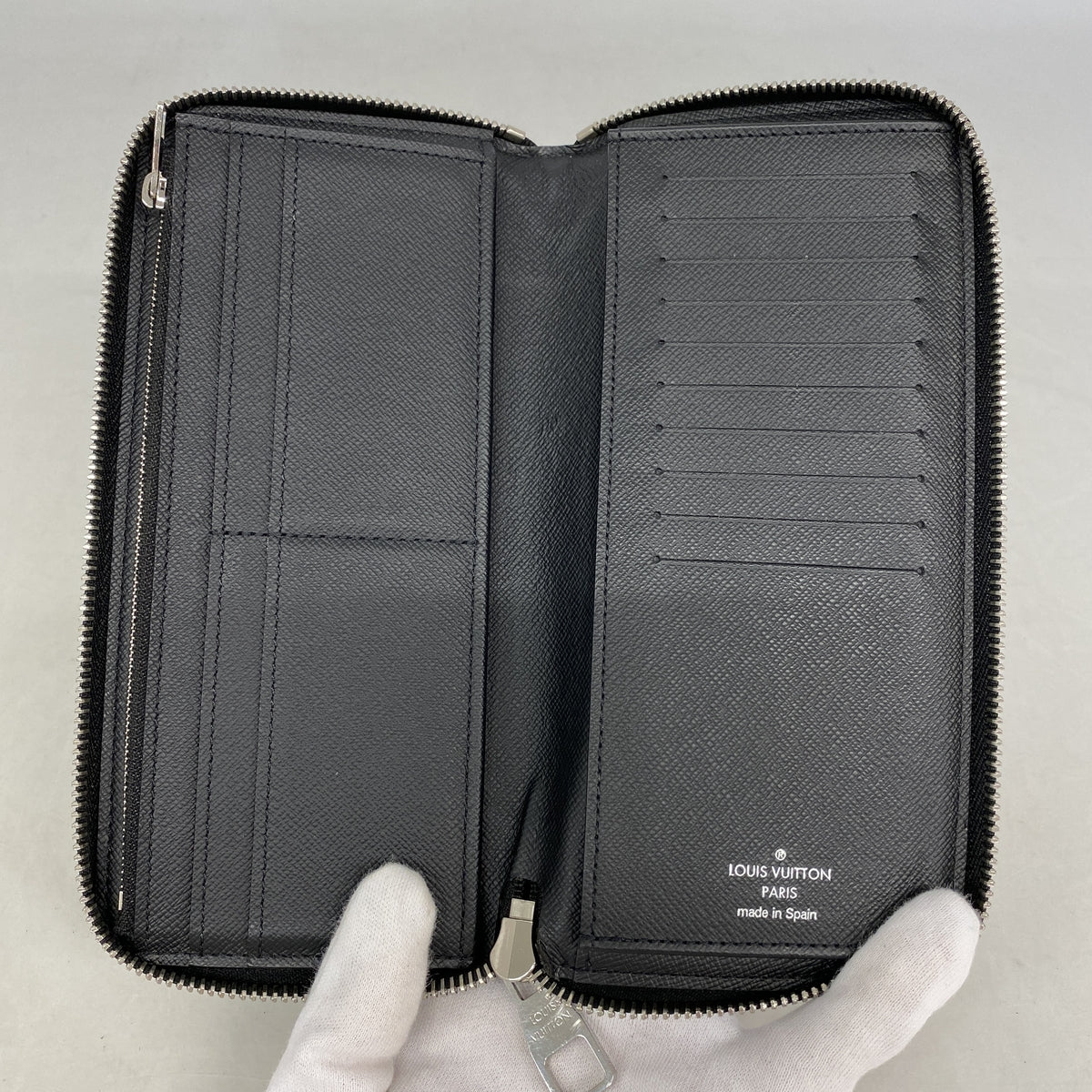 【6ie6923】ルイヴィトン 長財布 ダミエ・グラフィット LVリーグ/ステッカーズ ジッピーウォレットヴェルティカル N64443 ブラック【中古】メンズ