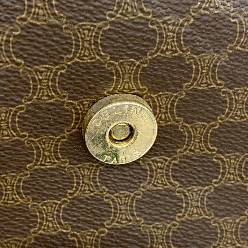 【6ie6929】セリーヌ ショルダーバッグ マカダム PVC ブラウン ゴールド金具【中古】レディース