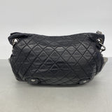 【6ie6942】シャネル ショルダーバッグ マトラッセ ラムスキン ブラック シルバー金具【中古】レディース