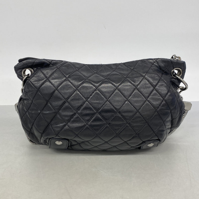 【6ie6942】シャネル ショルダーバッグ マトラッセ ラムスキン ブラック シルバー金具【中古】レディース
