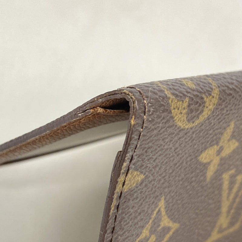 【6ie6957】ルイヴィトン パスケース モノグラム ポルト2カルトヴェルティカル M60533 ブラウン【中古】メンズ レディース ユニセックス