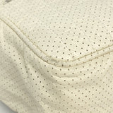【6ie6958】シャネル ショルダーバッグ チェーンショルダー パンチング レザー アイボリー シルバー金具【中古】レディース