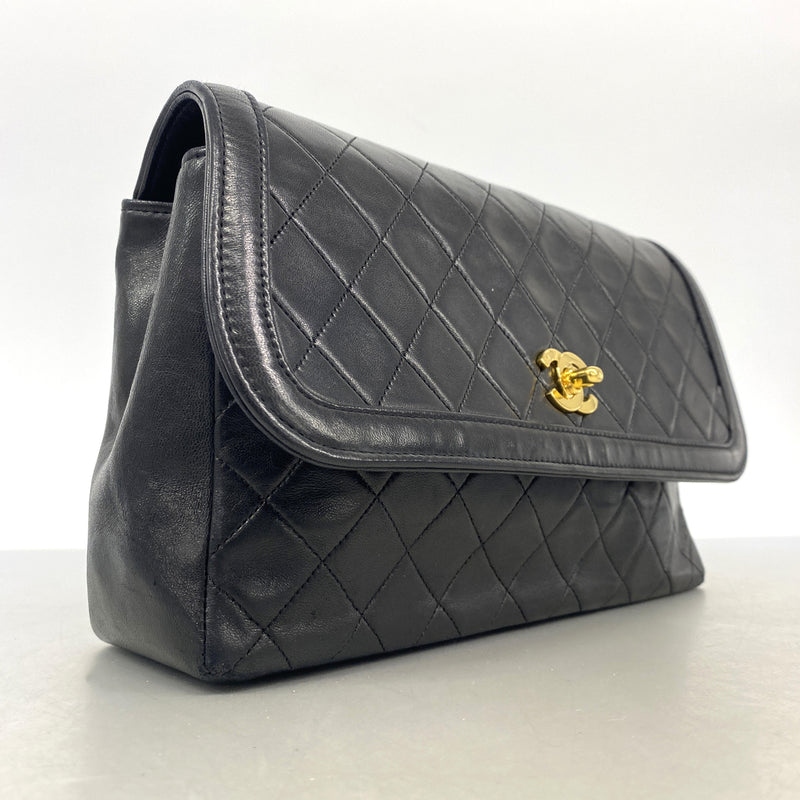 【6ie6959】シャネル ショルダーバッグ マトラッセ チェーンショルダー ラムスキン ブラック ゴールド金具【中古】レディース