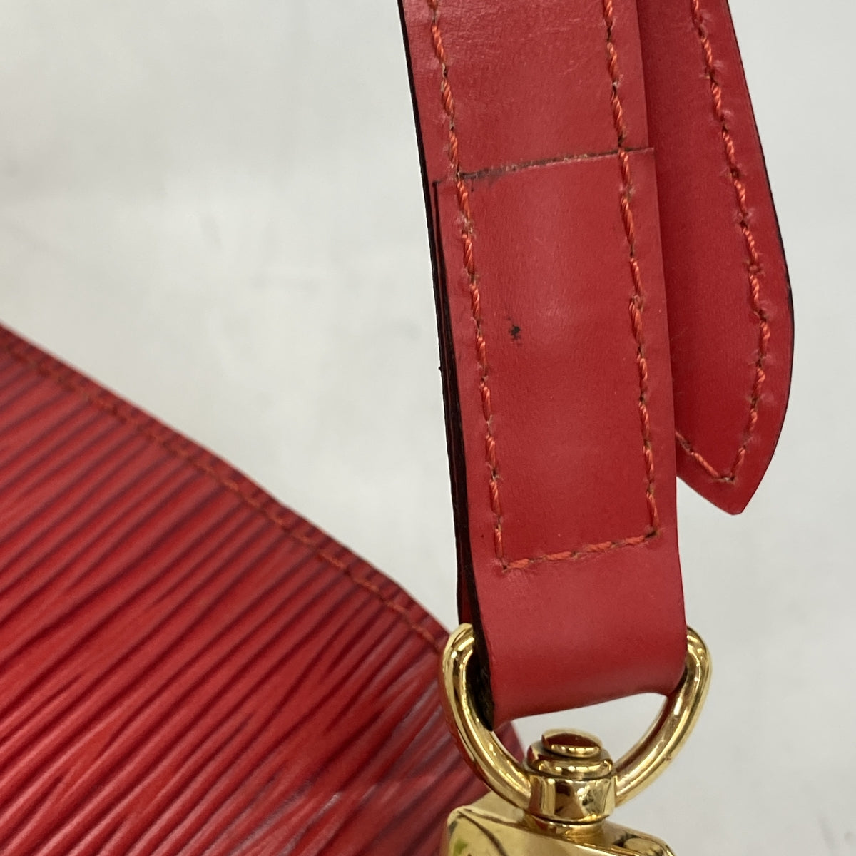 【6ie6972】ルイヴィトン ハンドバッグ エピ モンソー M52127 カスティリアンレッド 2wayバッグ【中古】レディース